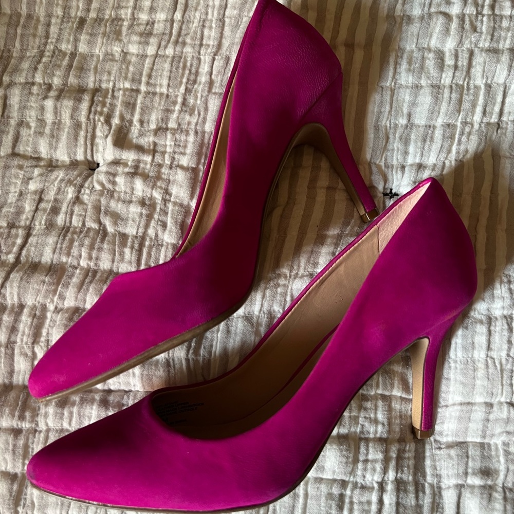 PINK INC Pumps